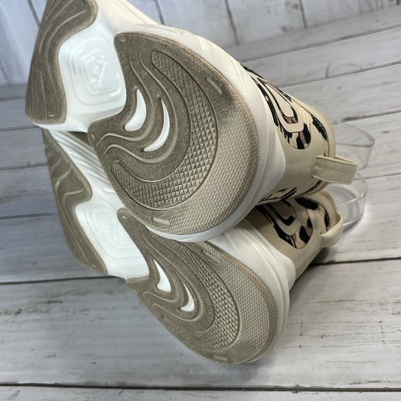 APL (Athletic Propulsion Lab) Leopard Print Streamline Sneaker - Picture 9 of 14